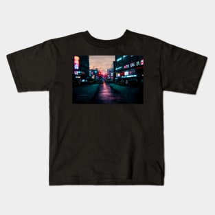 Tokyo City Street View With Neon signs / Tokyo, Japan Kids T-Shirt